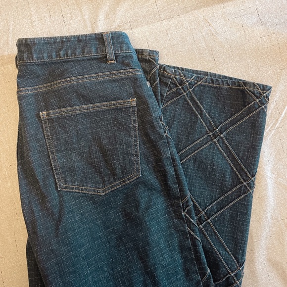 Unique & Stylish Carolina Blues Jeans - Picture 4 of 5